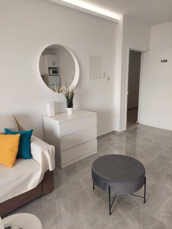 Amazing Napa Apartment Agia Napa Buitenkant foto